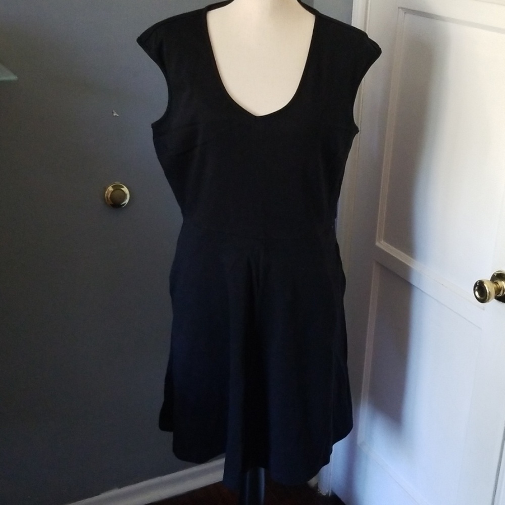 NY&Co black dress with pockets XL